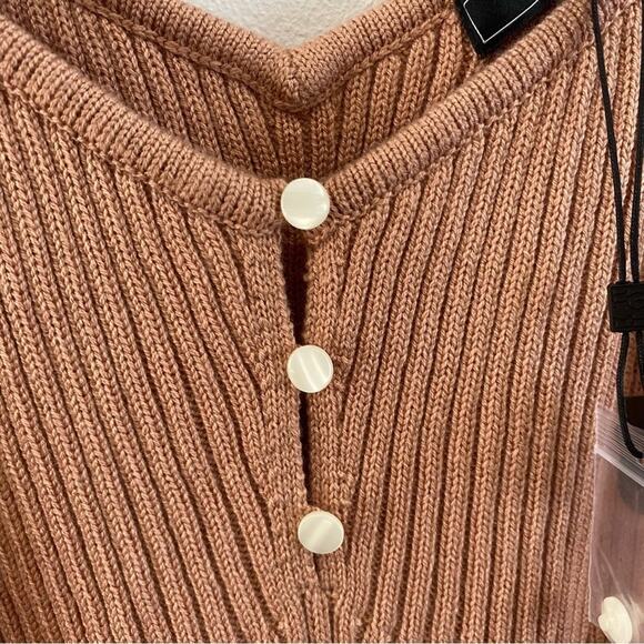 BCBGMAXAZRIA Merino Wool Blend Ribbed Off Shoulder Sweater Top Blush Sz M - Picture 4 of 8